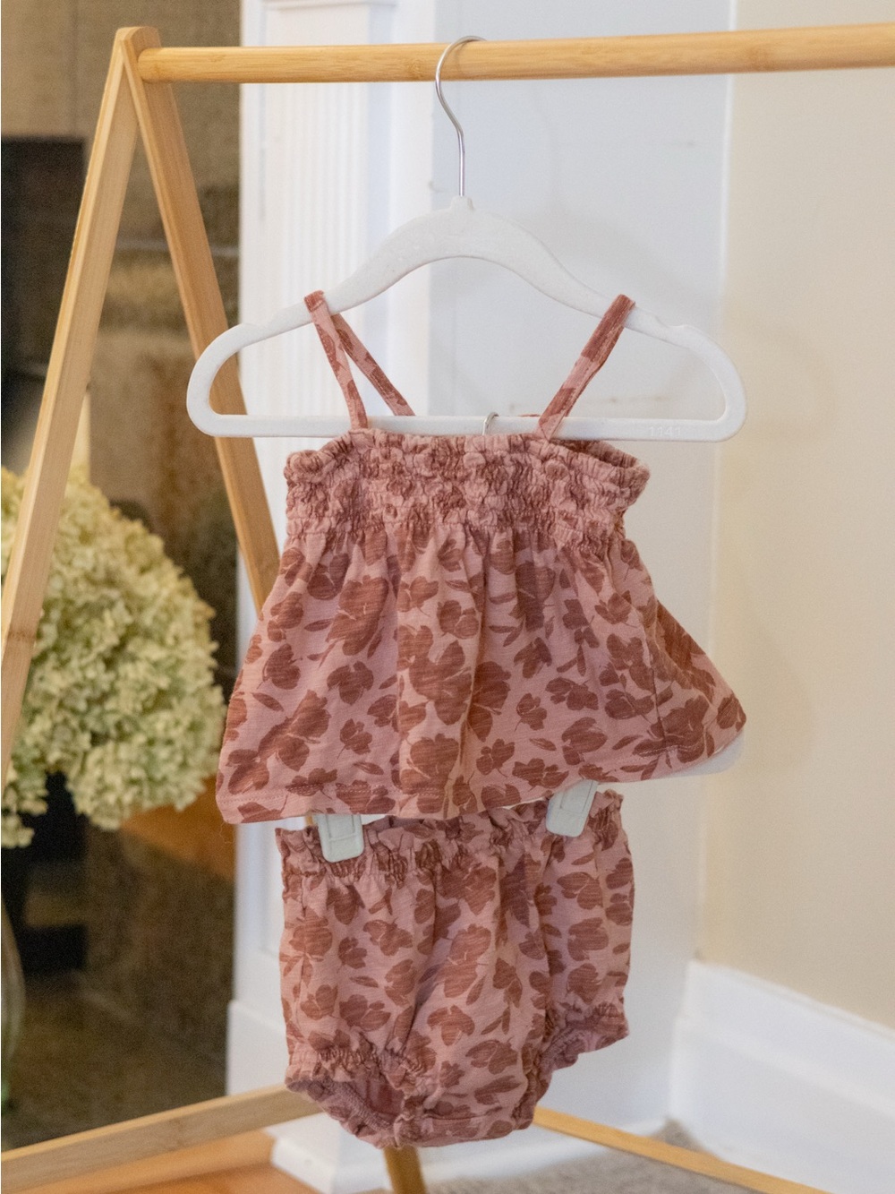 Set of 6 Baby GAP baby girl dresses/sets
